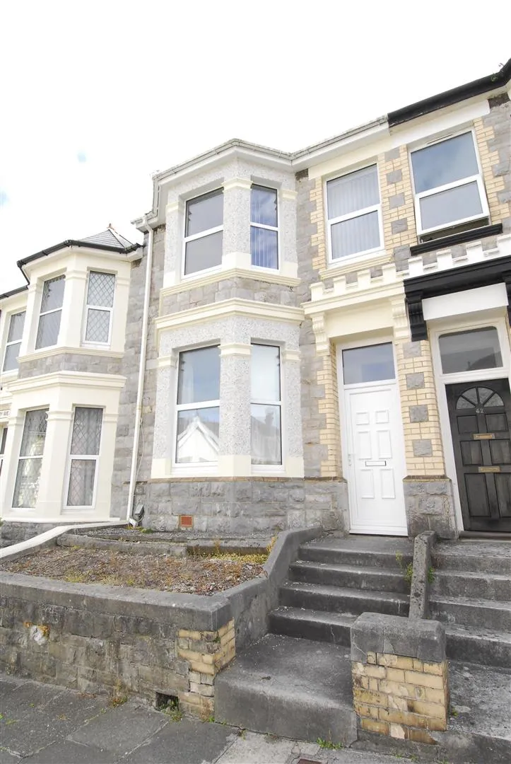 4 bed house to rent, Derry Avenue, Plymouth