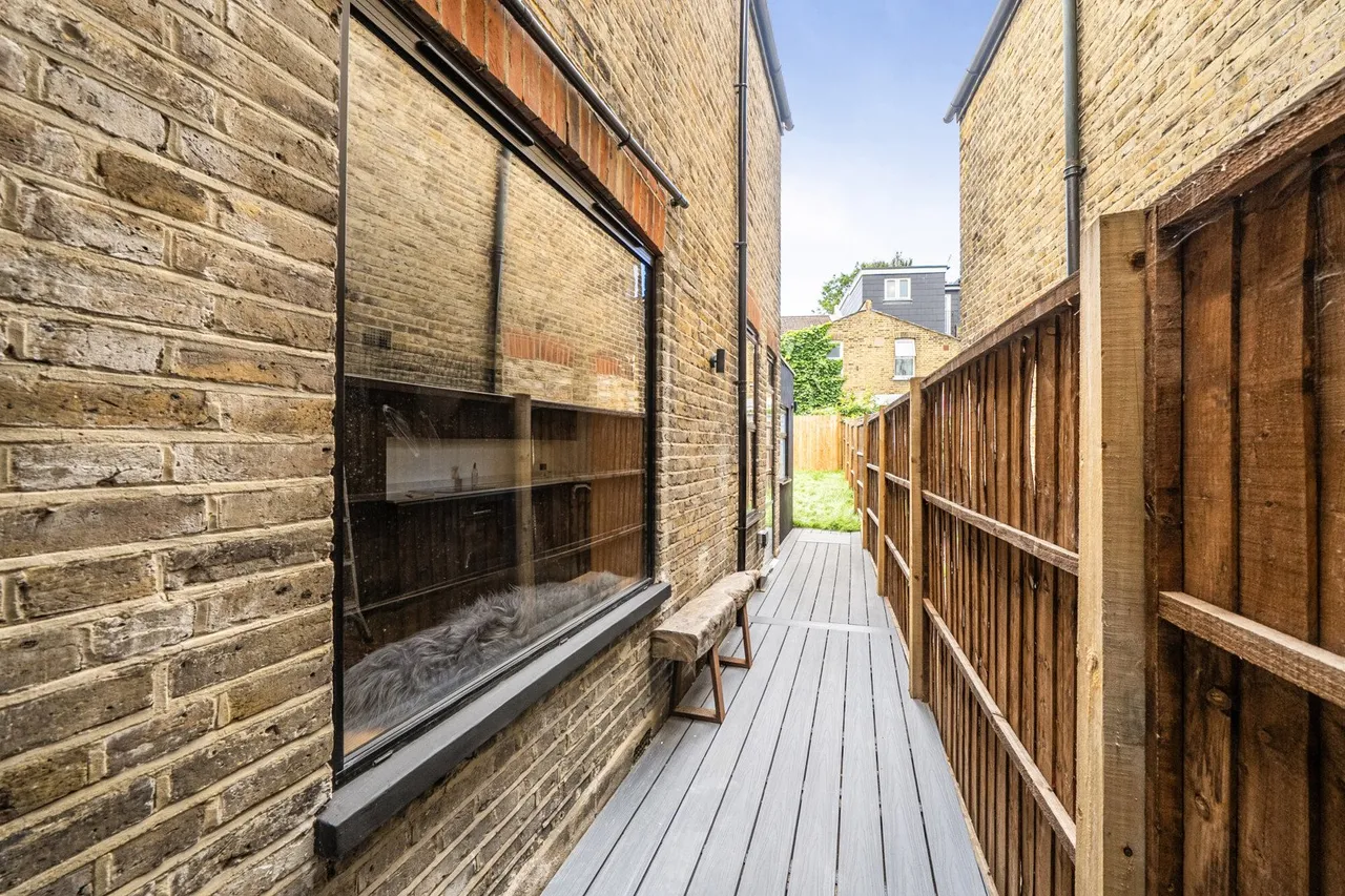 Leahurst Road, SE13, photo 7