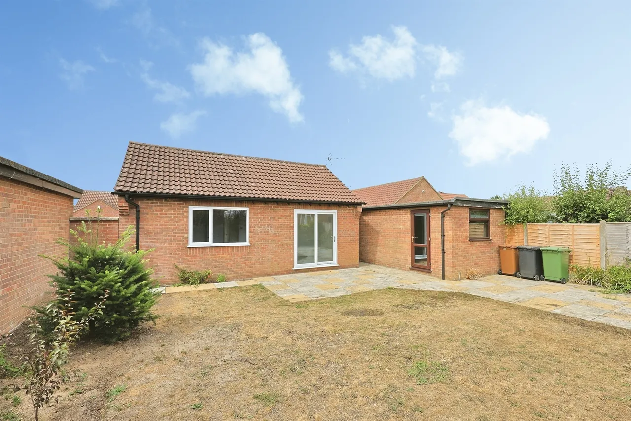 Jubilee Road, Watton, IP25, photo 15