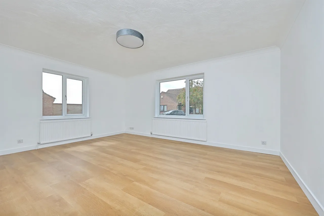 Jubilee Road, Watton, IP25, photo 8