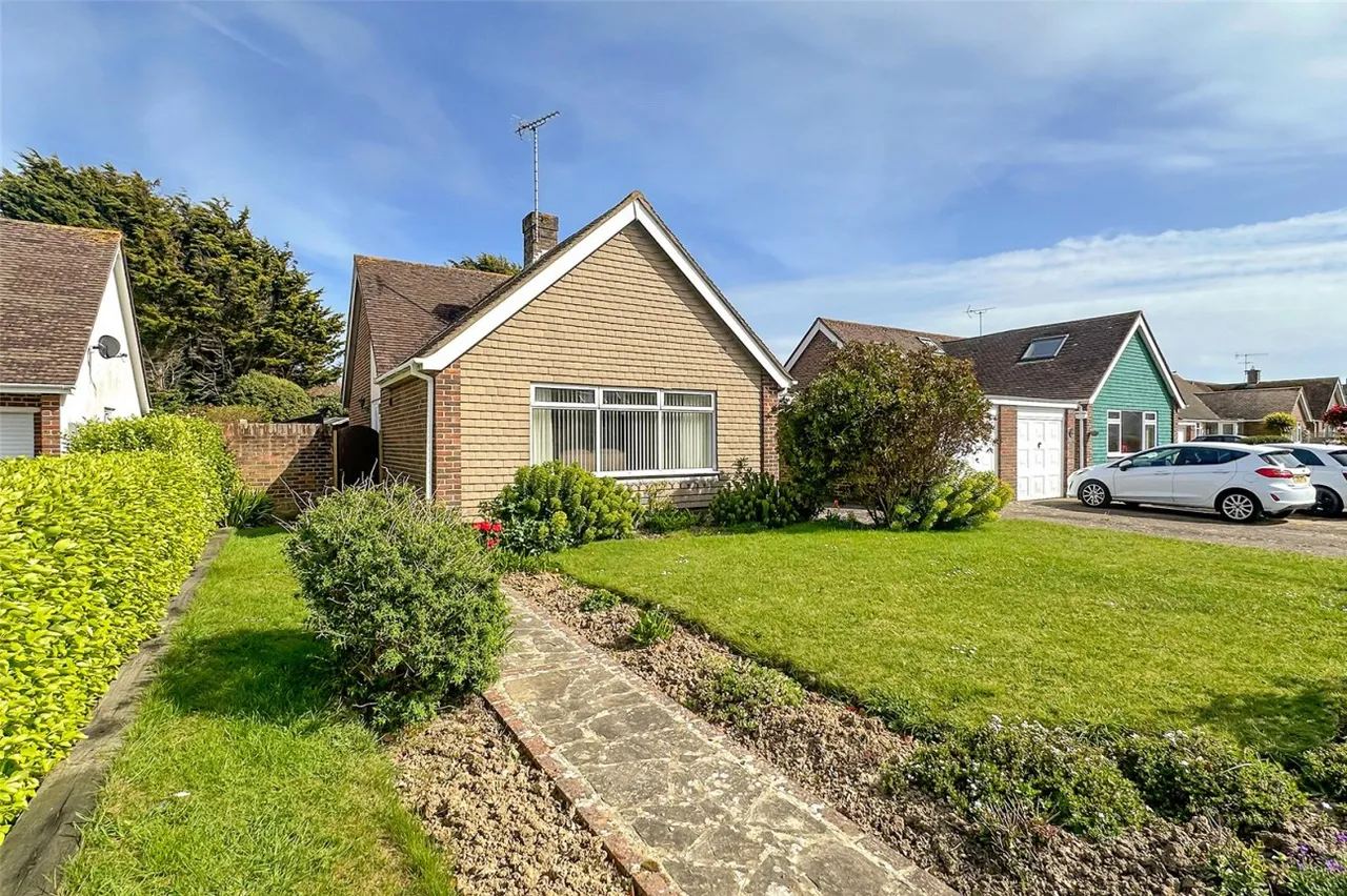 Rustington, Littlehampton, BN16, photo 4