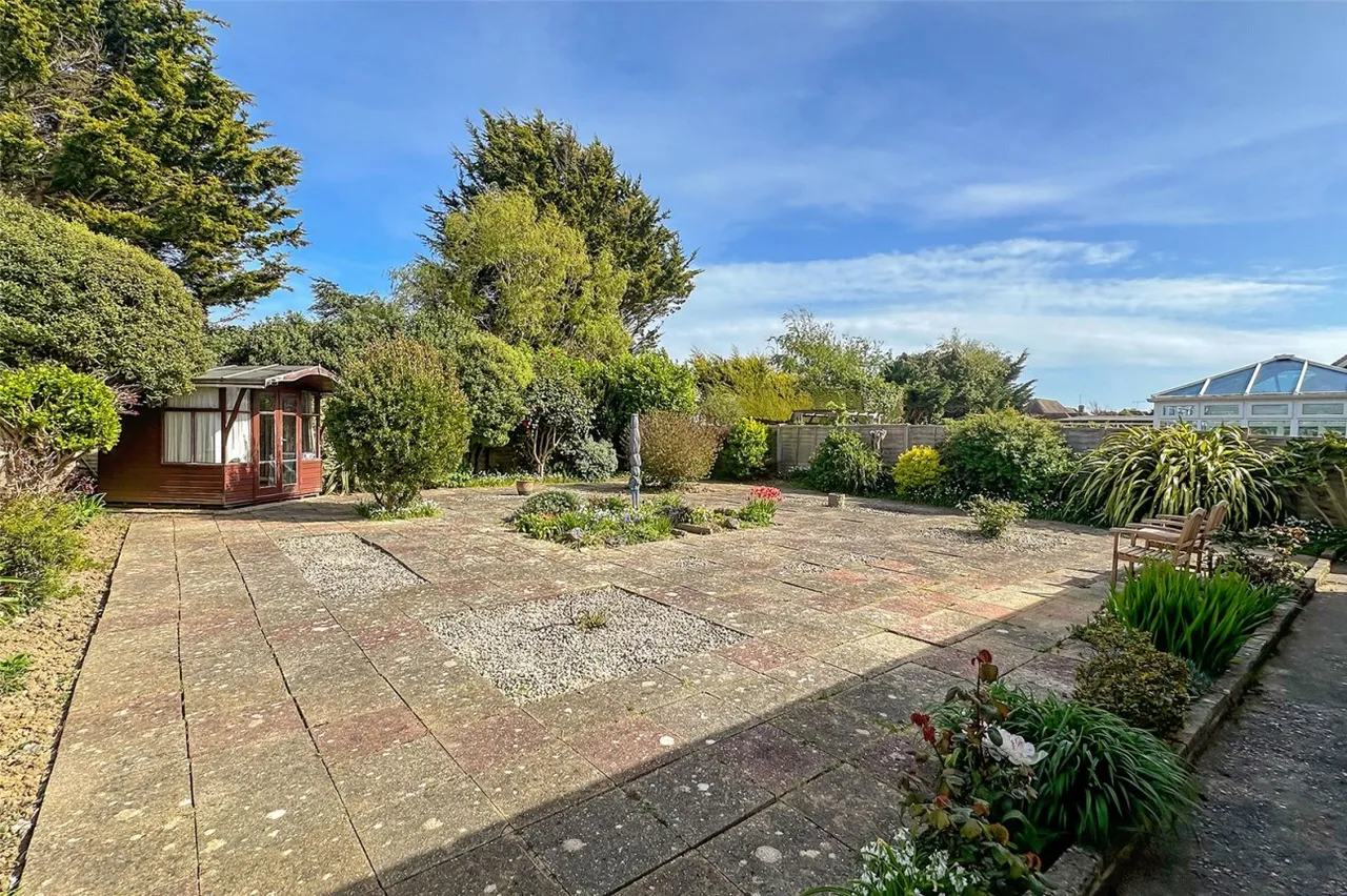 Rustington, Littlehampton, BN16, photo 12