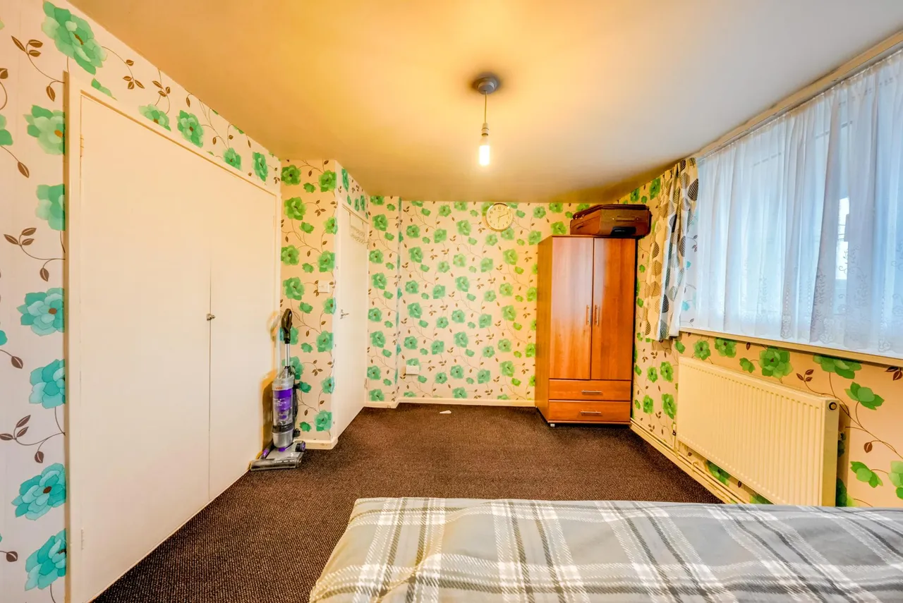 Florence Road, London, E6, photo 13