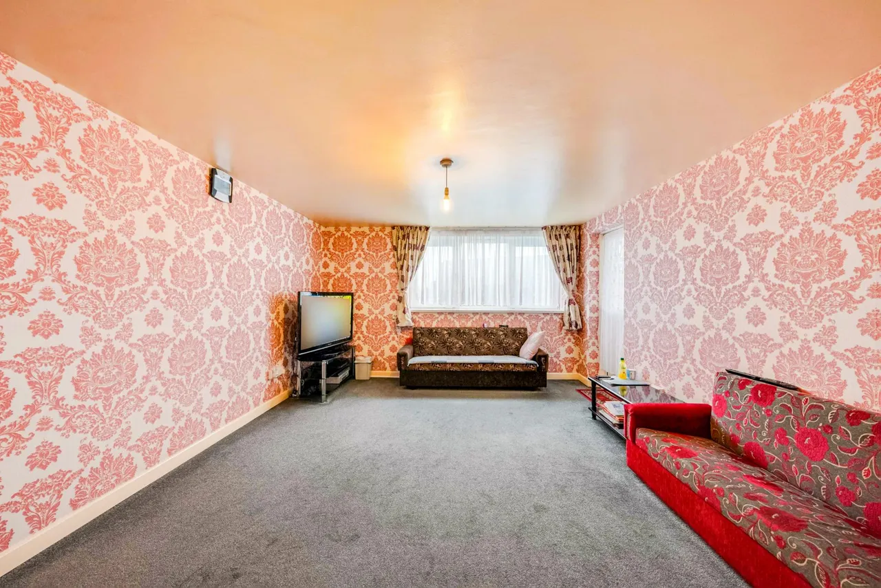 Florence Road, London, E6, photo 4