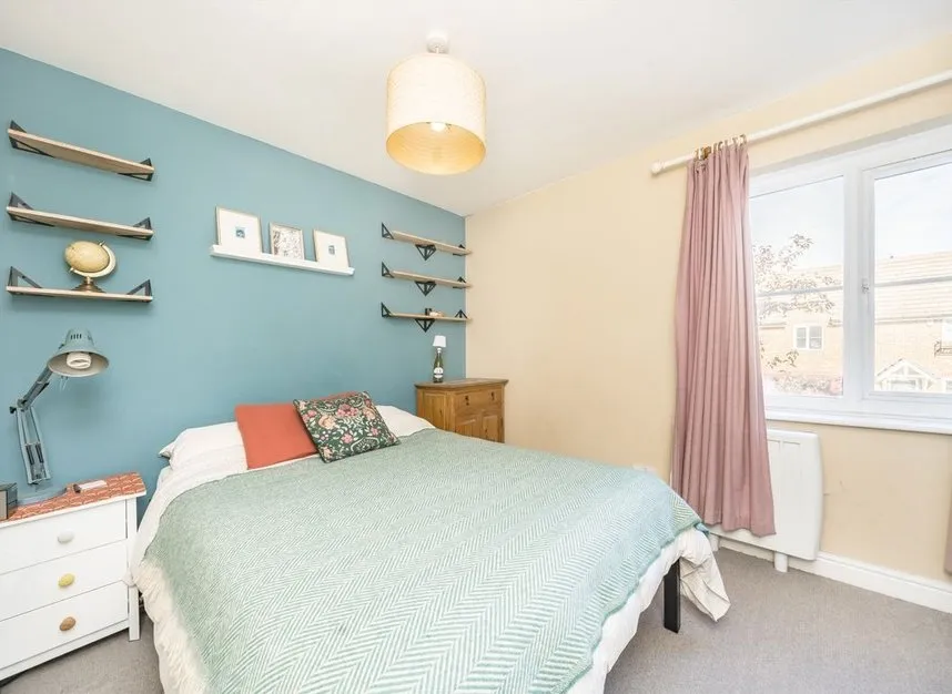 Langridge Mews, Hampton, TW12, photo 4
