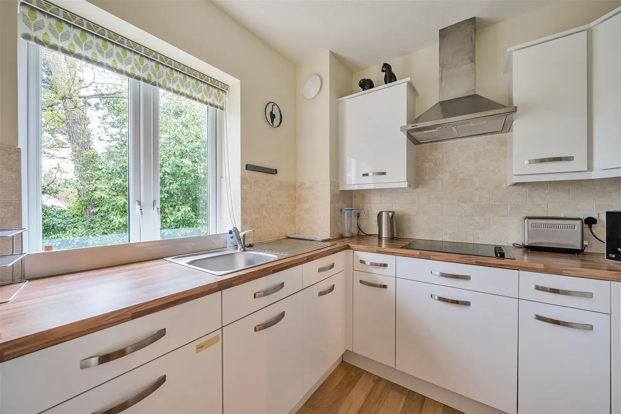 Langford Road, Honiton, EX14, photo 4