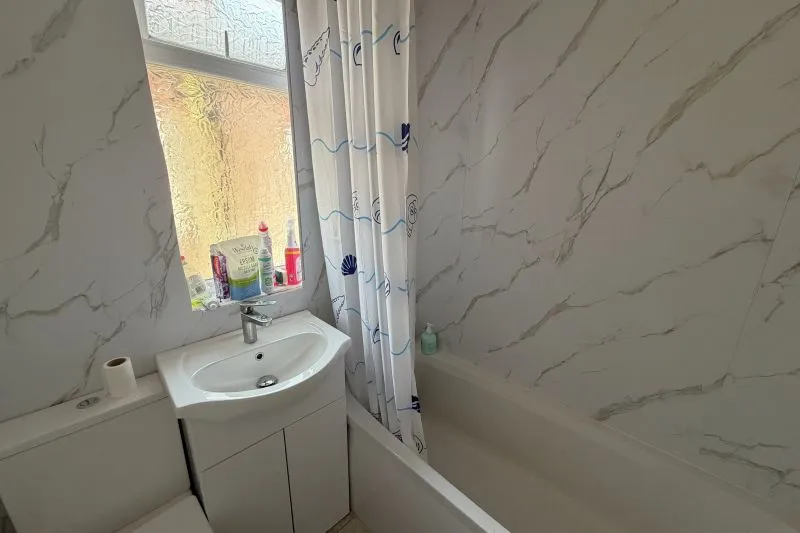 Meade Grove, Longsight, M13, photo 6