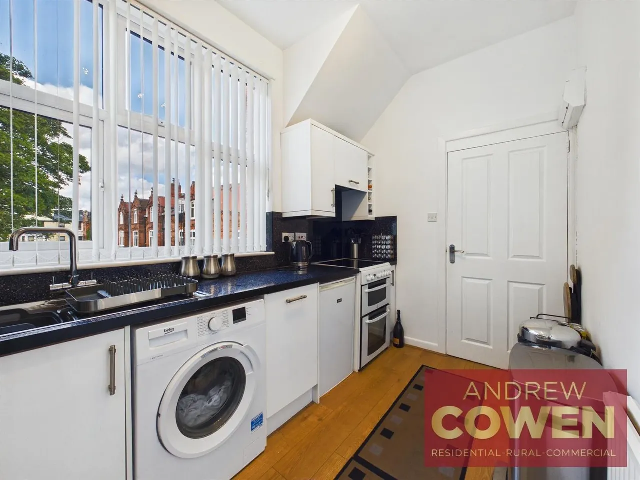 Lonsdale Road, Scarborough, YO11, photo 2