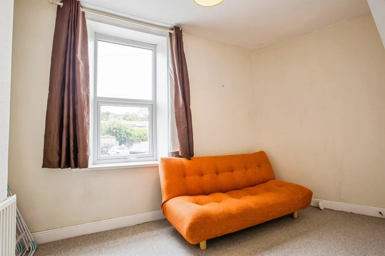 Edward Street, SOWERBY BRIDGE, photo 8
