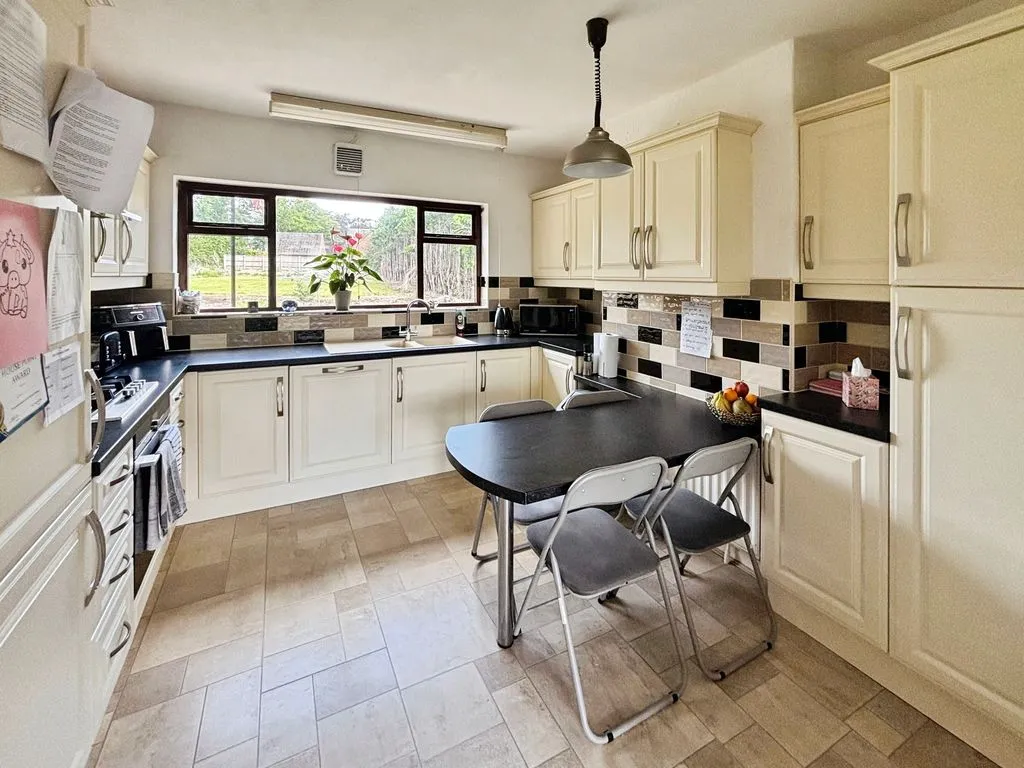 Hatherton Road, Cannock, WS11, photo 6