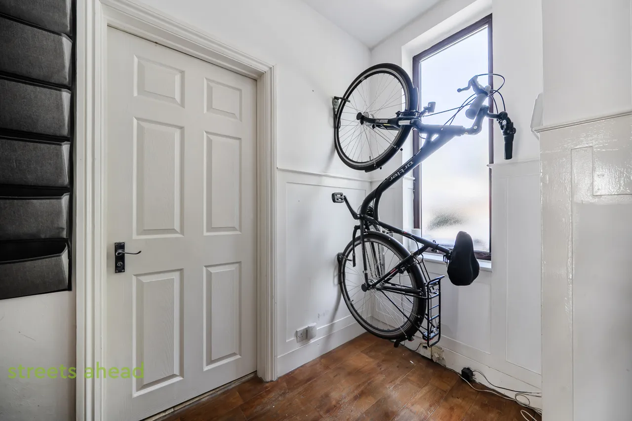 Beulah Hill, London, SE19, photo 18