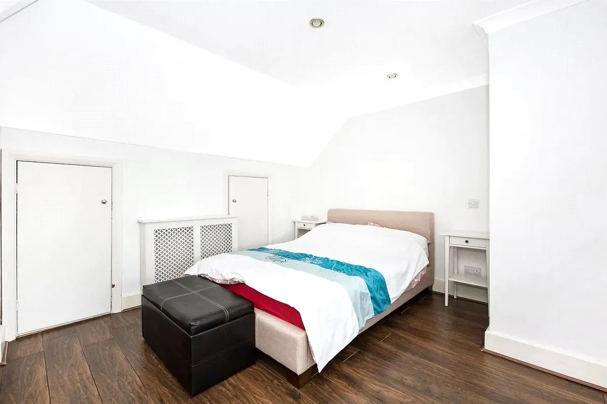 Beulah Hill, London, SE19, photo 17