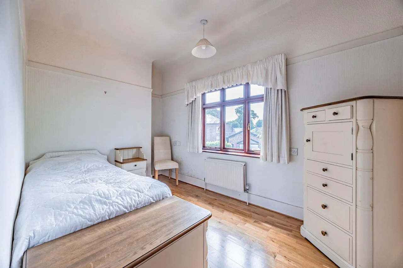 Victoria Road, Grappenhall, WA4, photo 42
