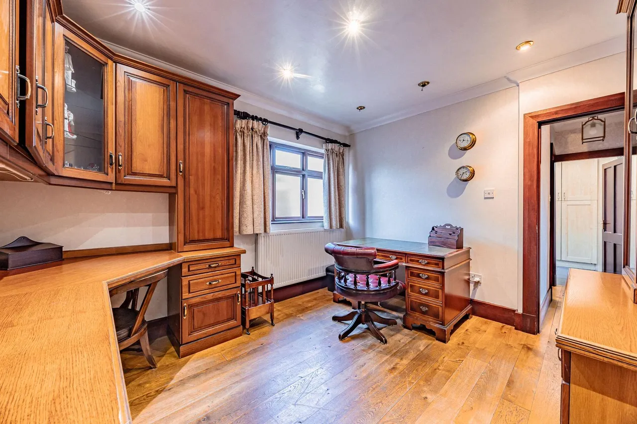 Victoria Road, Grappenhall, WA4, photo 31