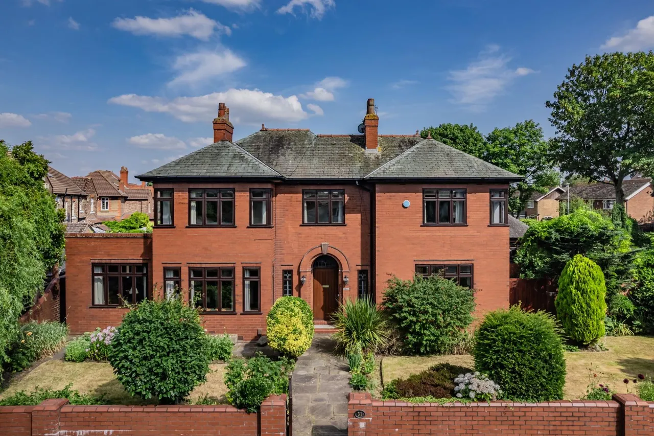 4 bed house for sale, Victoria Road, Grappenhall, WA4