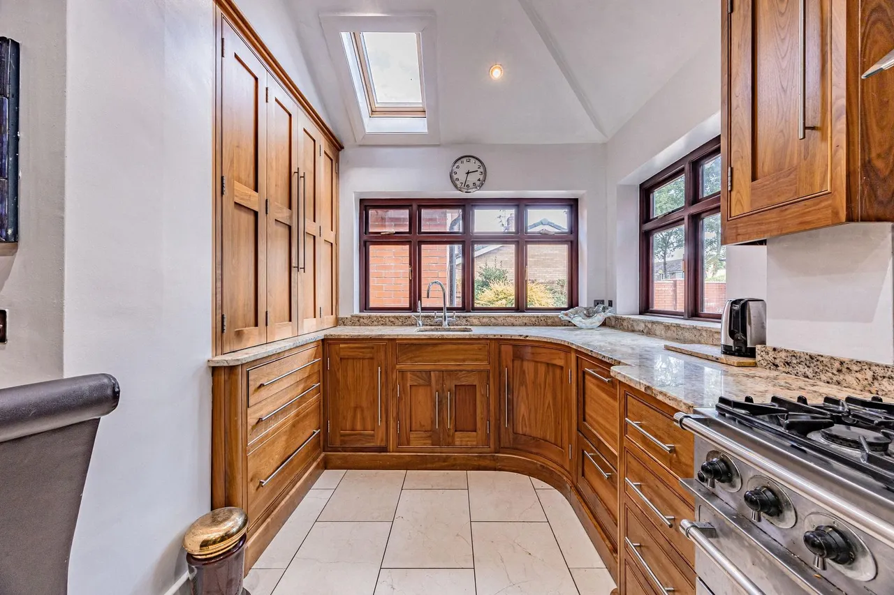 Victoria Road, Grappenhall, WA4, photo 21