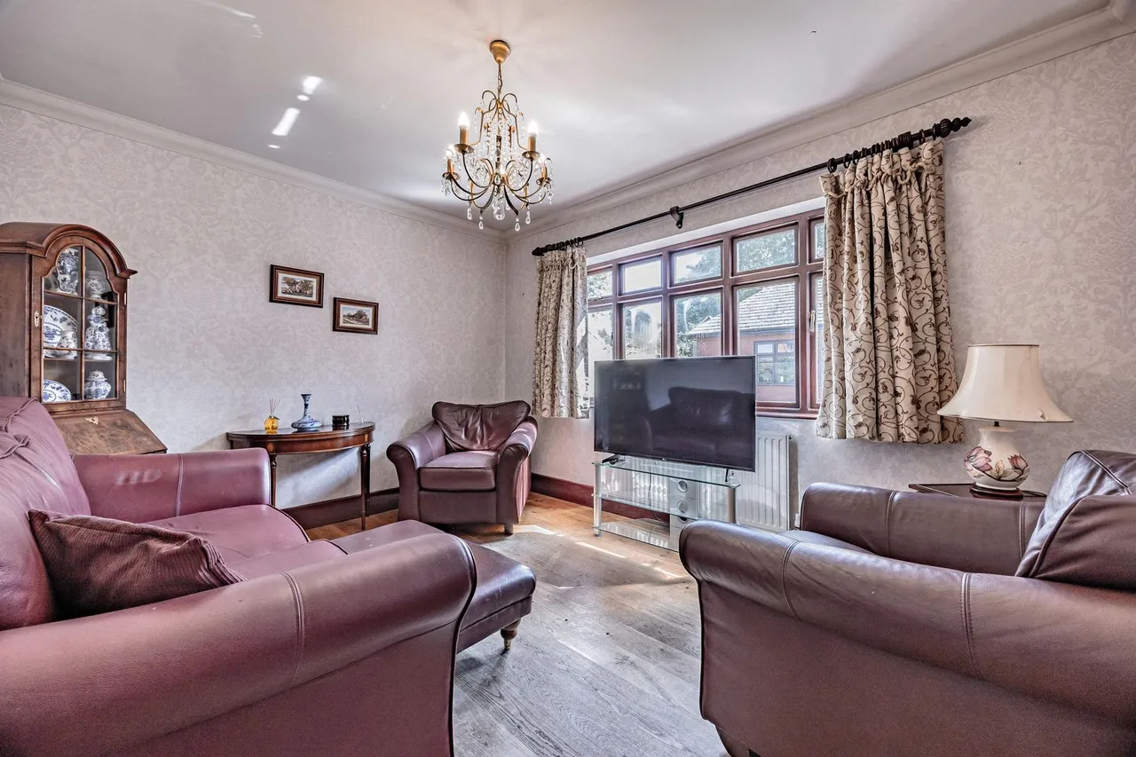 Victoria Road, Grappenhall, WA4, photo 30