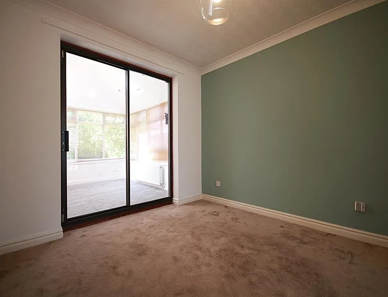 Moran Close, Wilmslow, photo 6