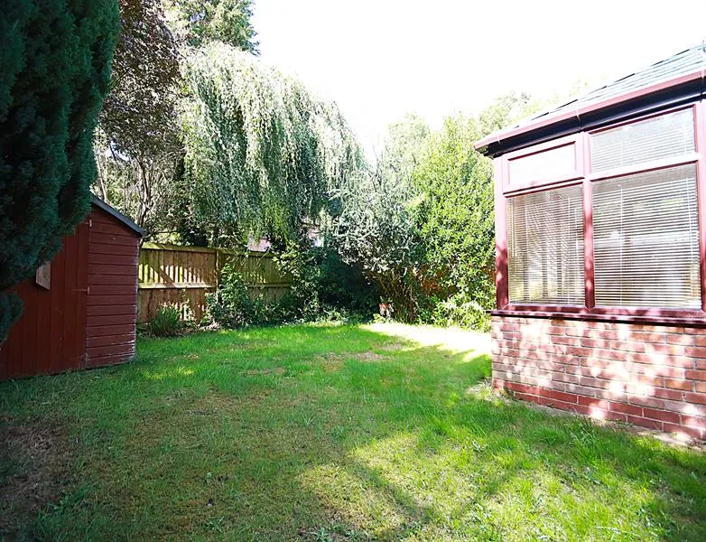 Moran Close, Wilmslow, photo 17