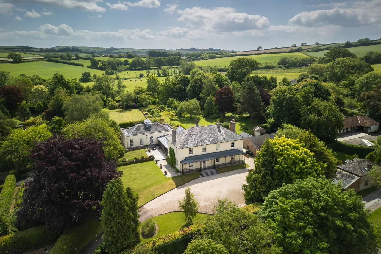 6 bed house for sale — Buckland Newton, Dorchester, Dorset, DT2 7BS