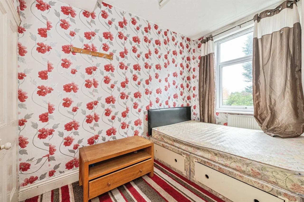 Hollingwood Lane, Bradford, BD7, photo 9