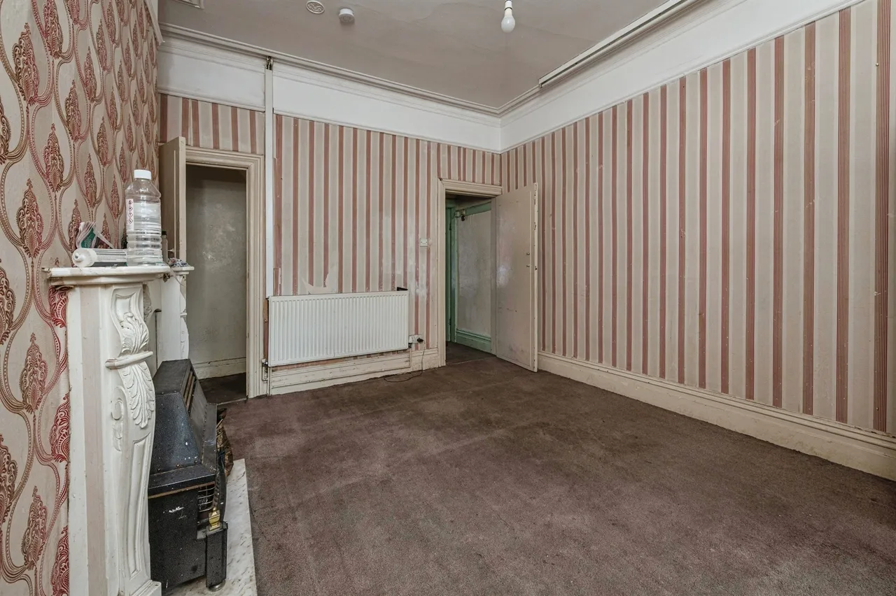 Hollingwood Lane, Bradford, BD7, photo 5