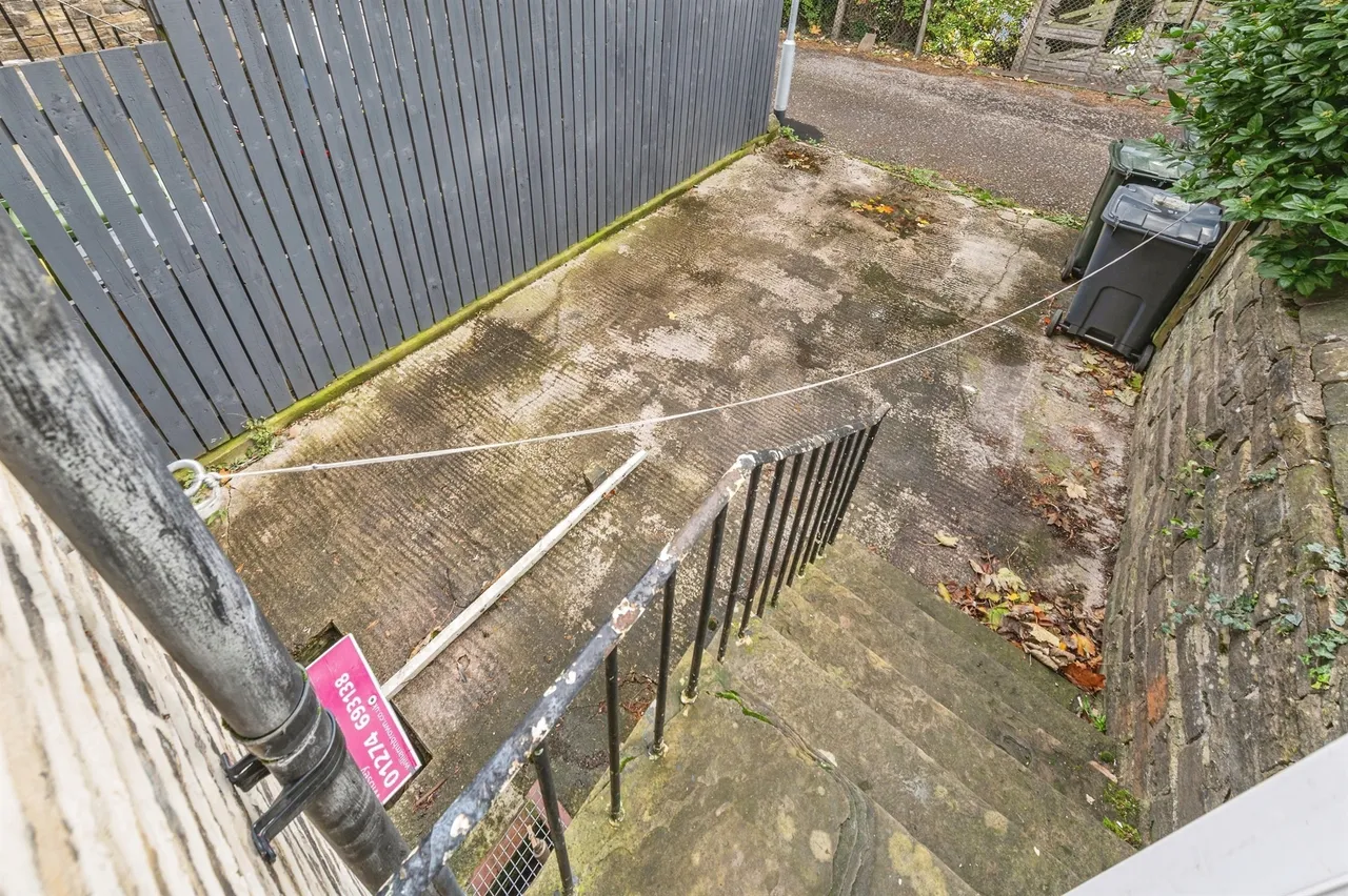 Hollingwood Lane, Bradford, BD7, photo 15