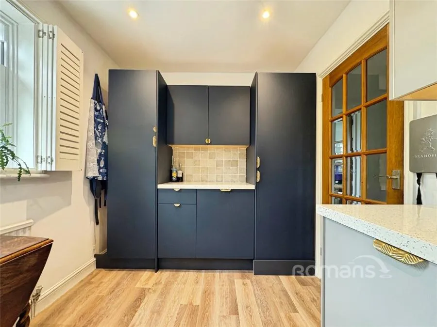 Heatherdale Road, Camberley, GU15, photo 4
