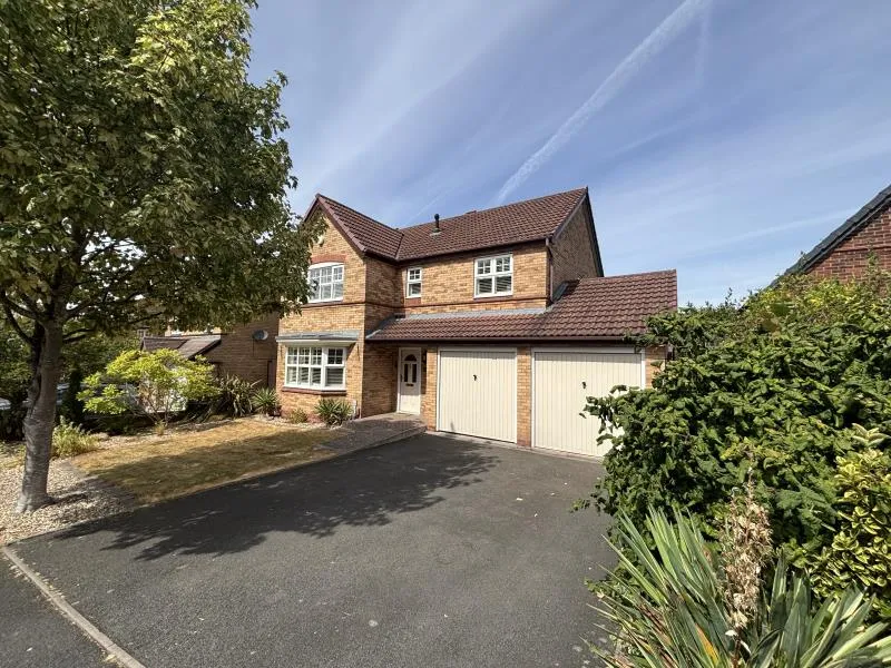 4 bed house for sale, Isiah Avenue, Dawley Bank