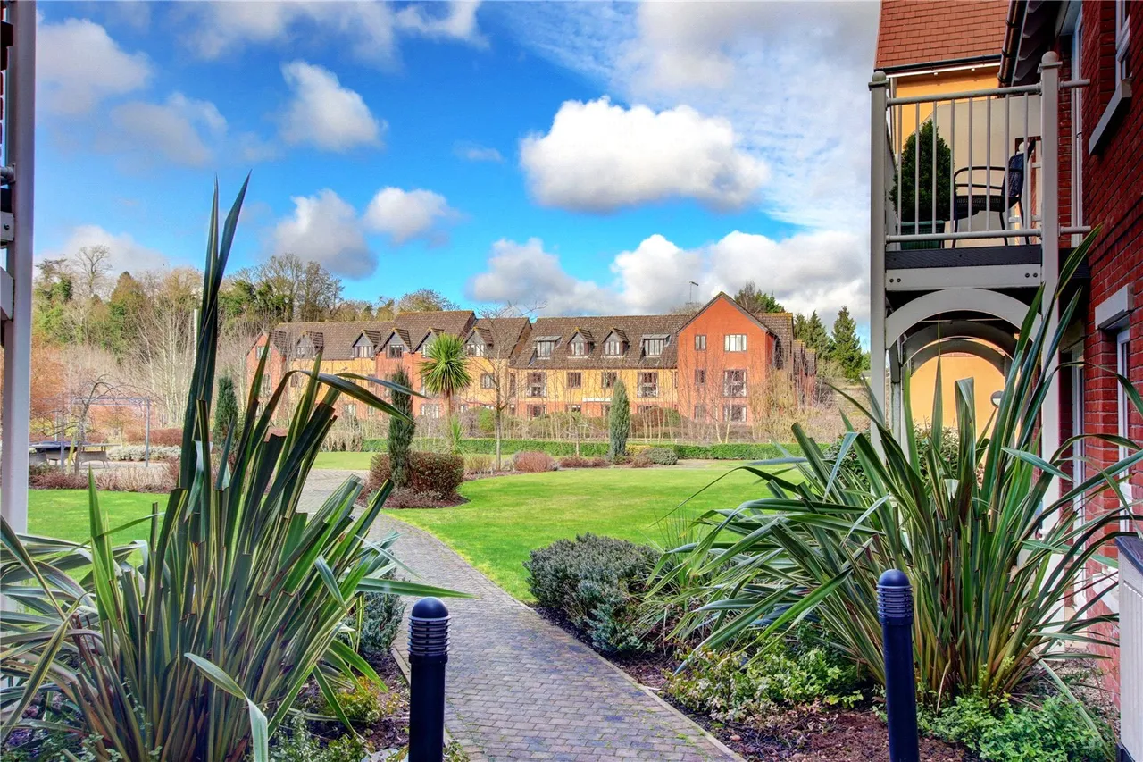 Hanbury Road, Droitwich, Worcestershire, WR9 8DG, photo 5