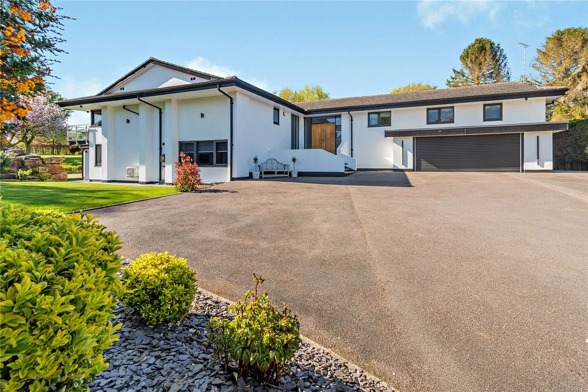 Trip Garth, Linton, LS22, photo 14