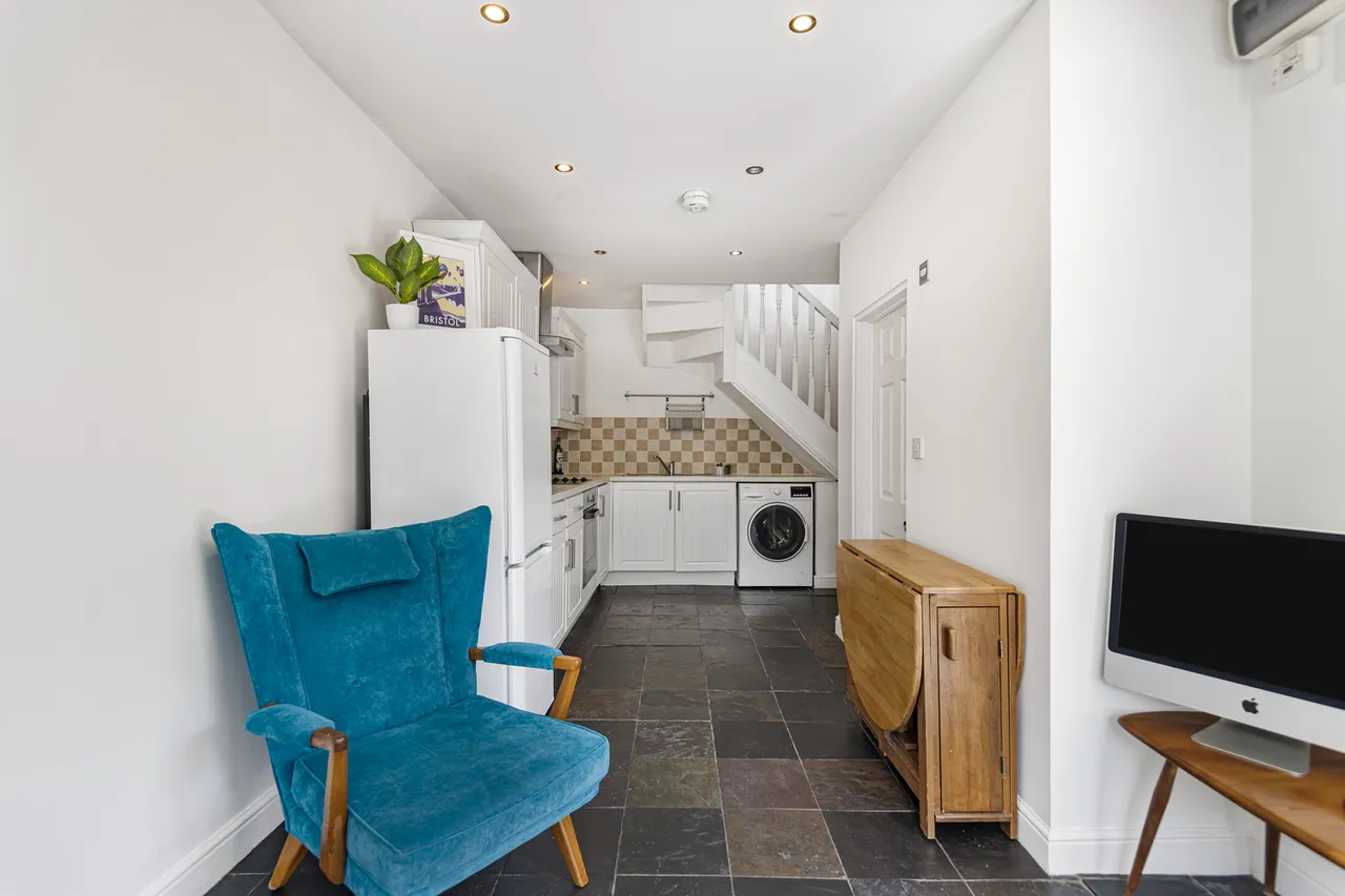 Winchester Road, Brislington, Bristol, BS4 3NL, photo 2