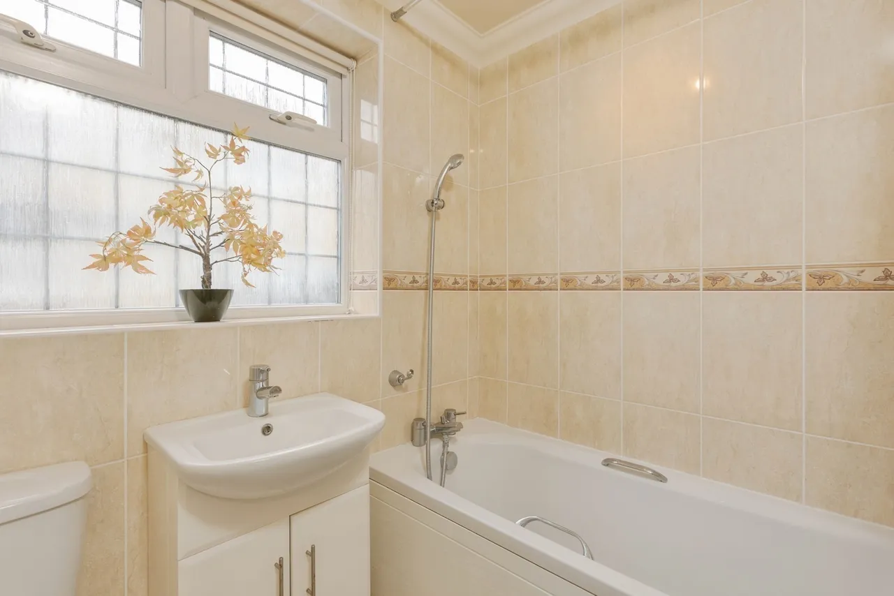 Guestwick, Tonbridge, TN10, photo 15