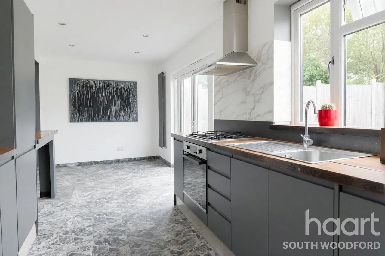 Thistle Mead, Loughton, IG10, photo 8