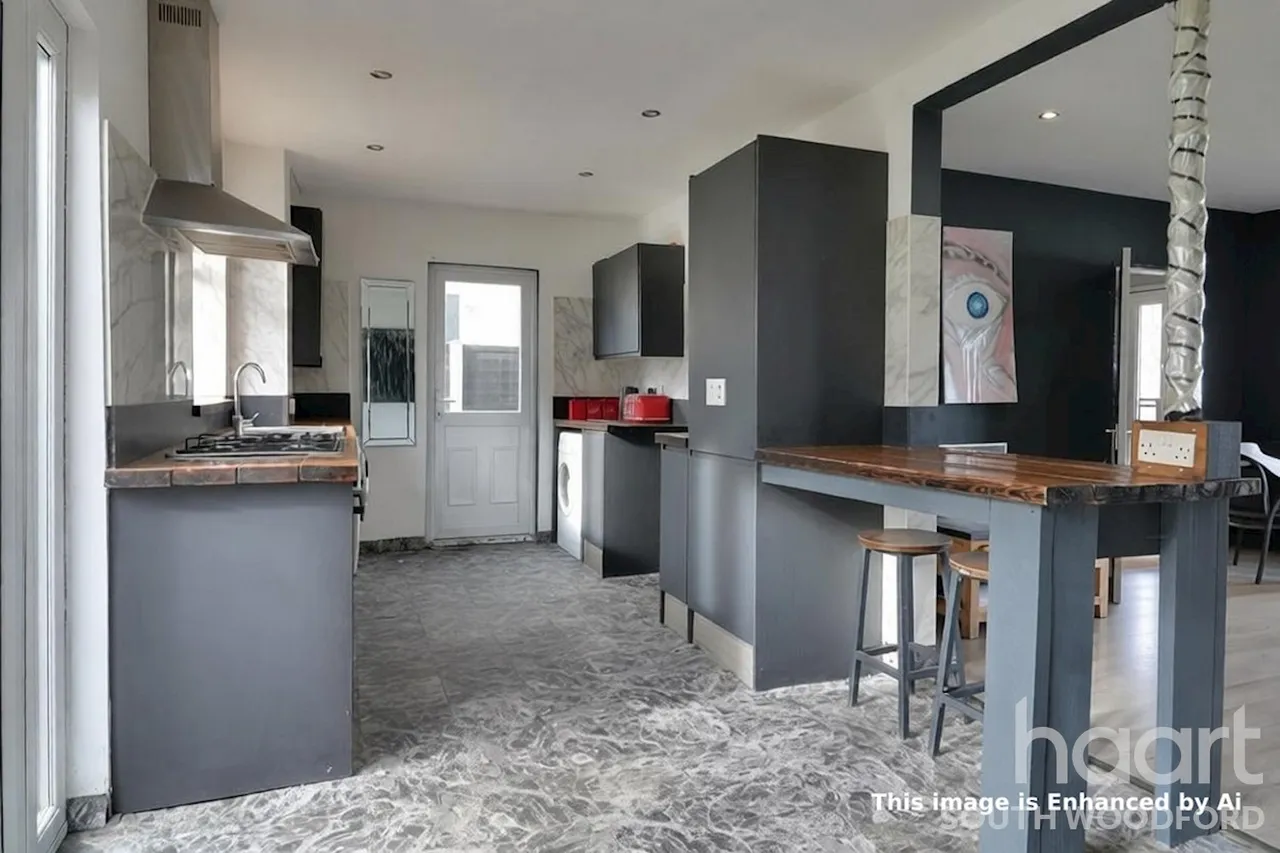 Thistle Mead, Loughton, IG10, photo 3