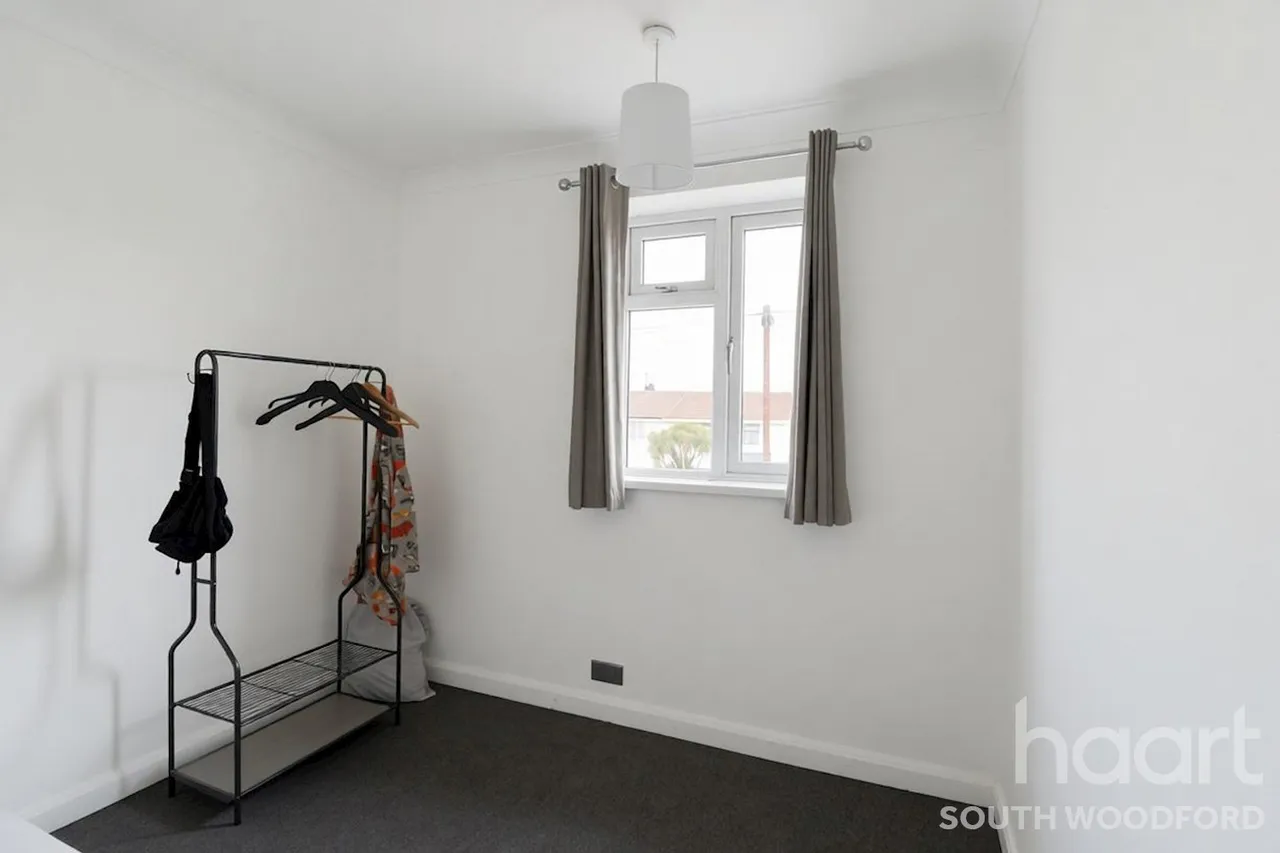 Thistle Mead, Loughton, IG10, photo 12