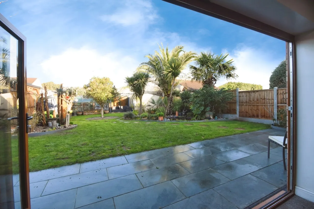 Caulfield Road, Shoeburyness, Southend-on-Sea, Essex, SS3, photo 8