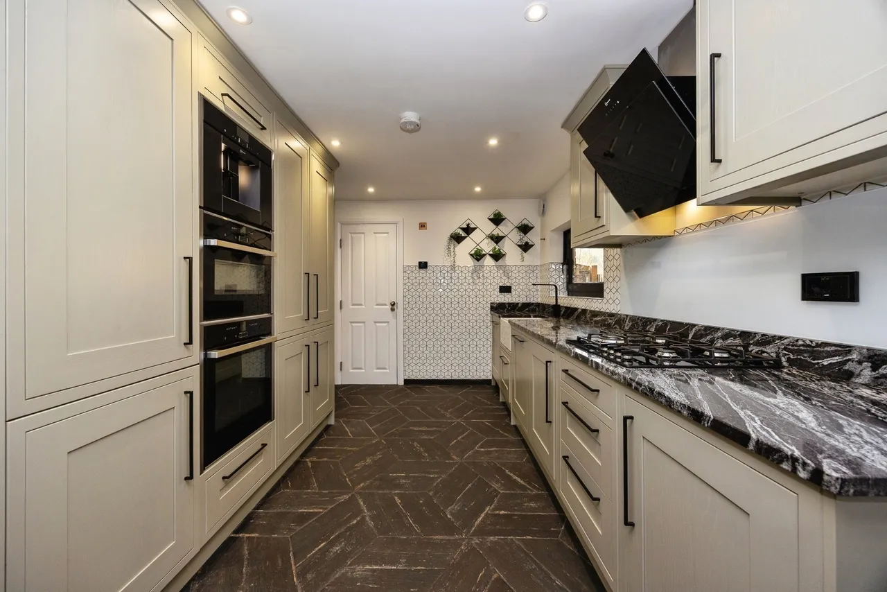 Valley View, Godalming, GU7, photo 6