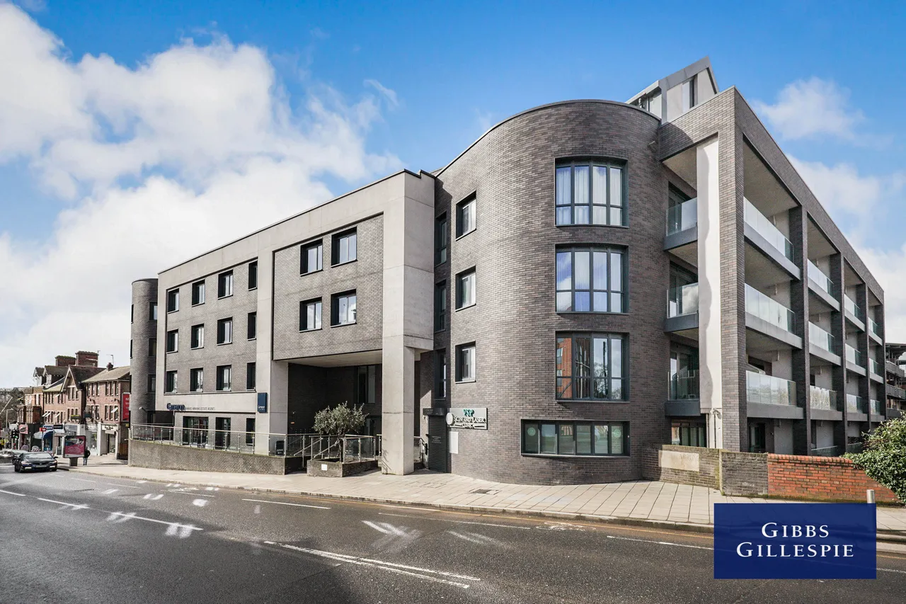 2 bed flat to rent, Bentinck Road, West Drayton Fees Apply, UB7
