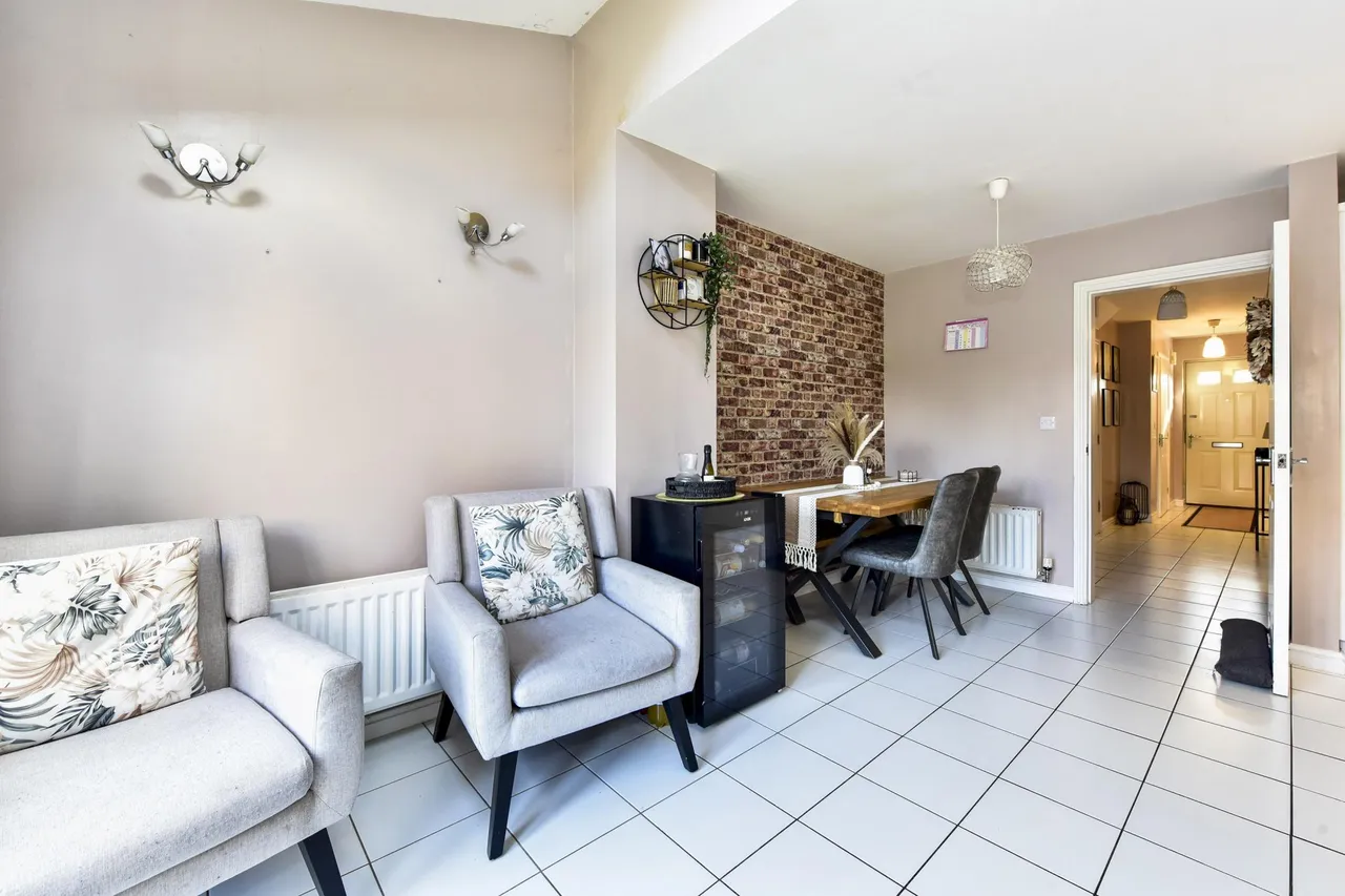Wharf Road, Kilnhurst, S64, photo 6