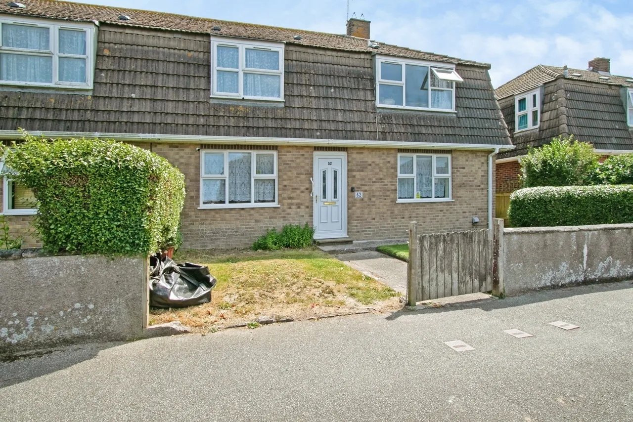 2 bed flat for sale, Cross Close, Newquay, TR7