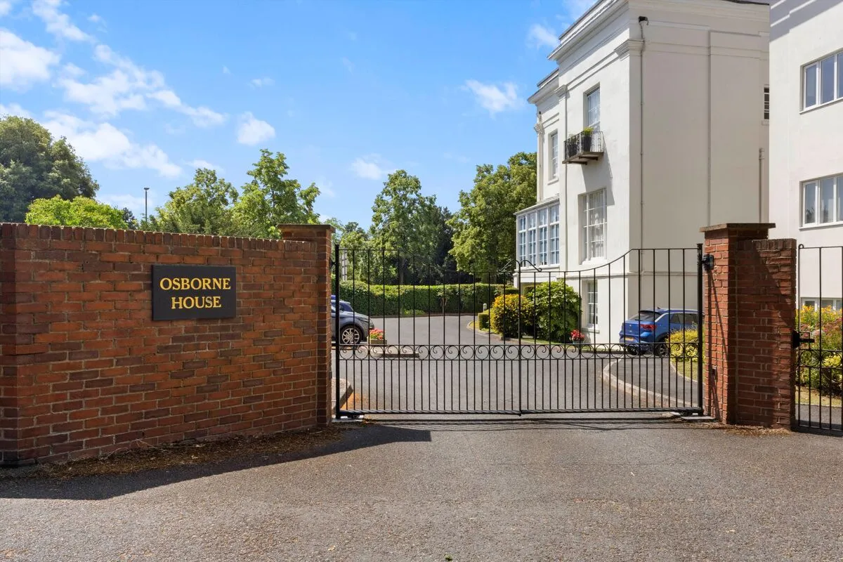 Queens Road, Cheltenham, GL50, photo 19