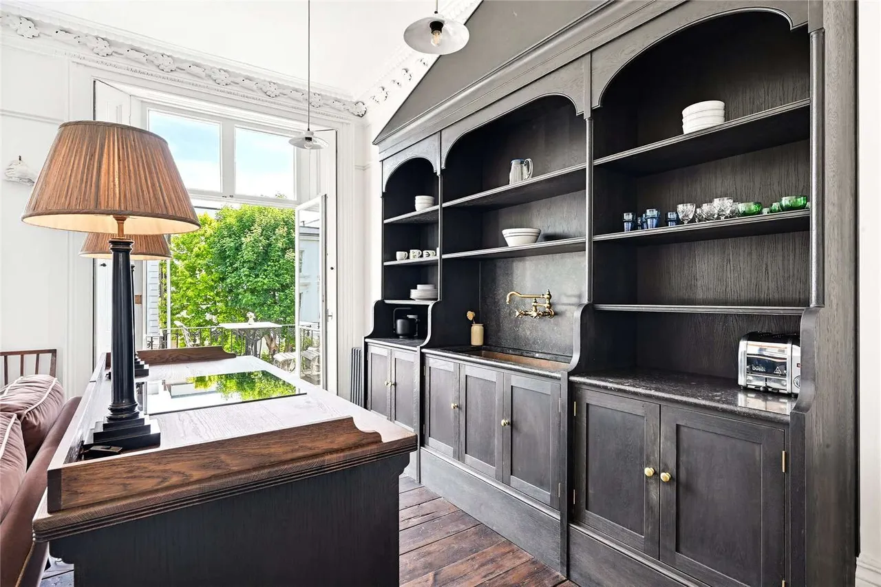 Pembridge Villas, London, W11 3EL, photo 5