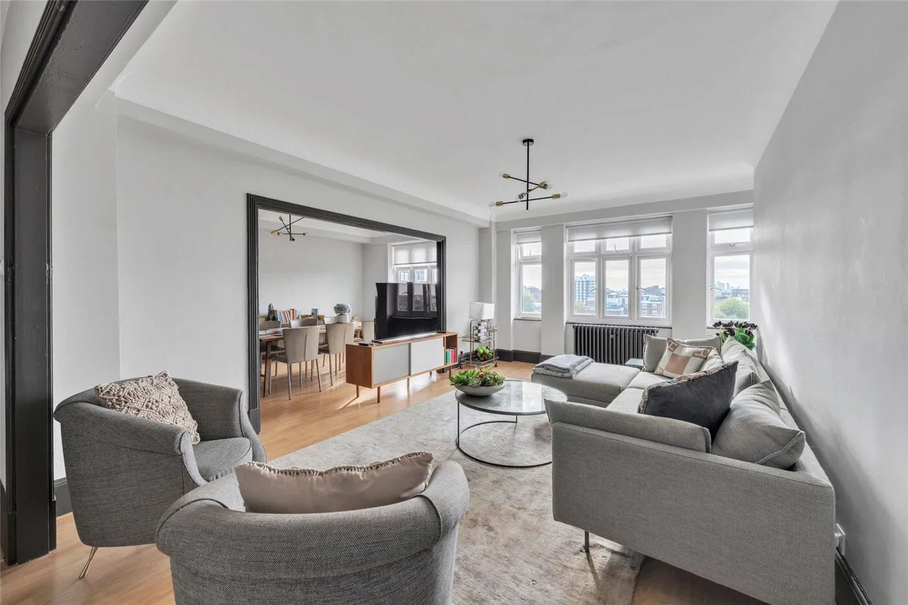 4 bed flat for sale, Hall Road, St John's Wood, NW8