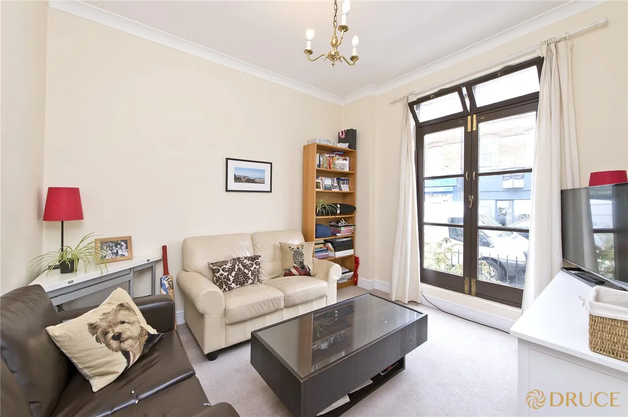 1 bed flat for sale, Blythe Road, London, W14