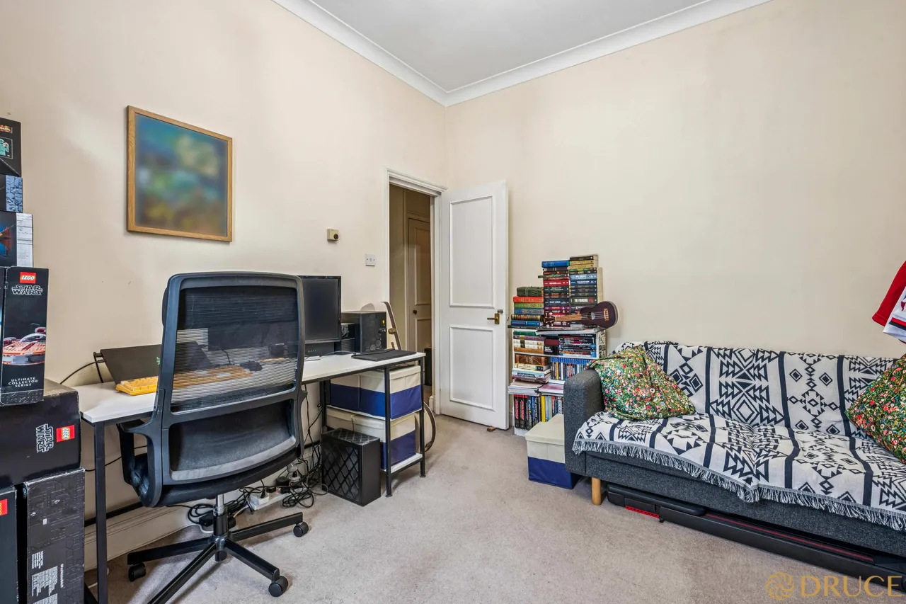 Blythe Road, London, W14, photo 4