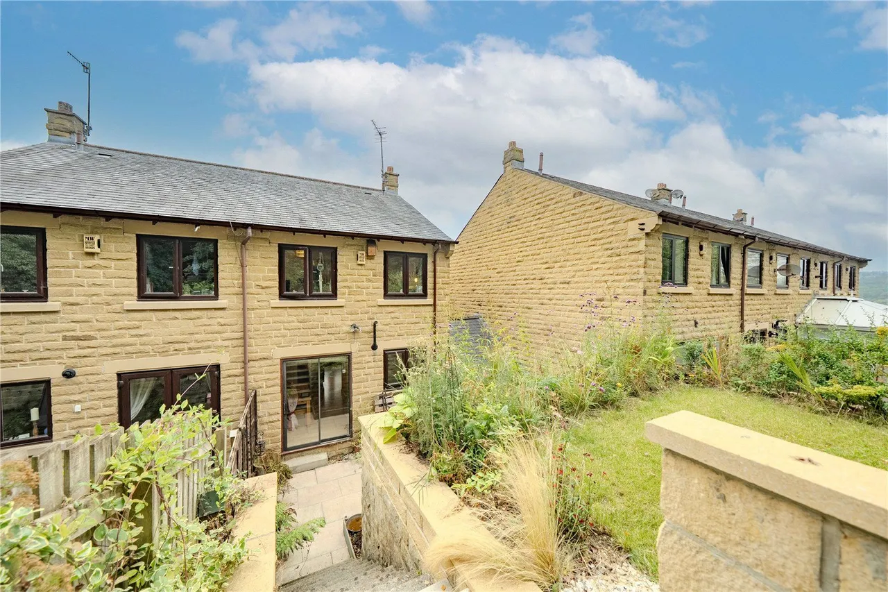 Chiltern Court, Leeds, LS13, photo 10