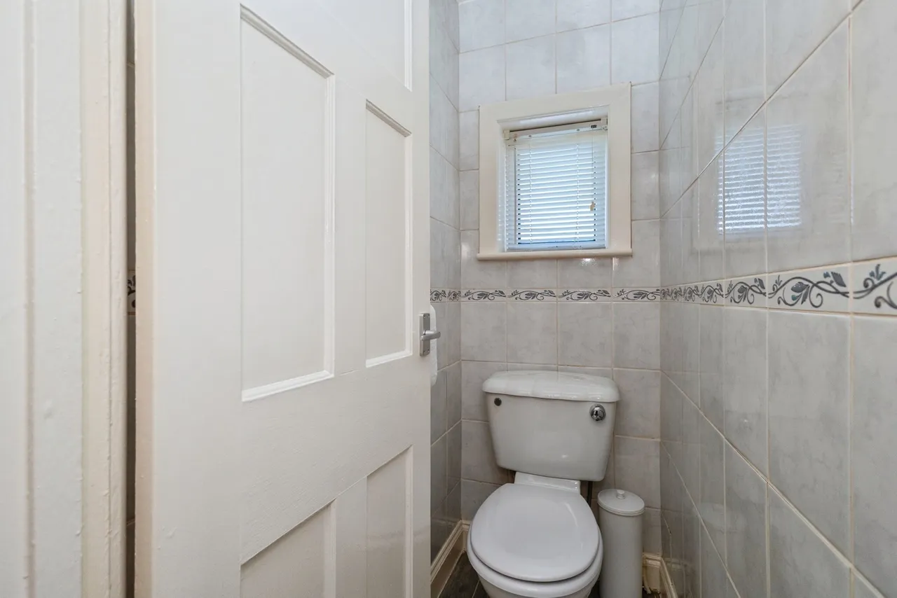Newville Drive, Manchester, Greater Manchester, M20, photo 17