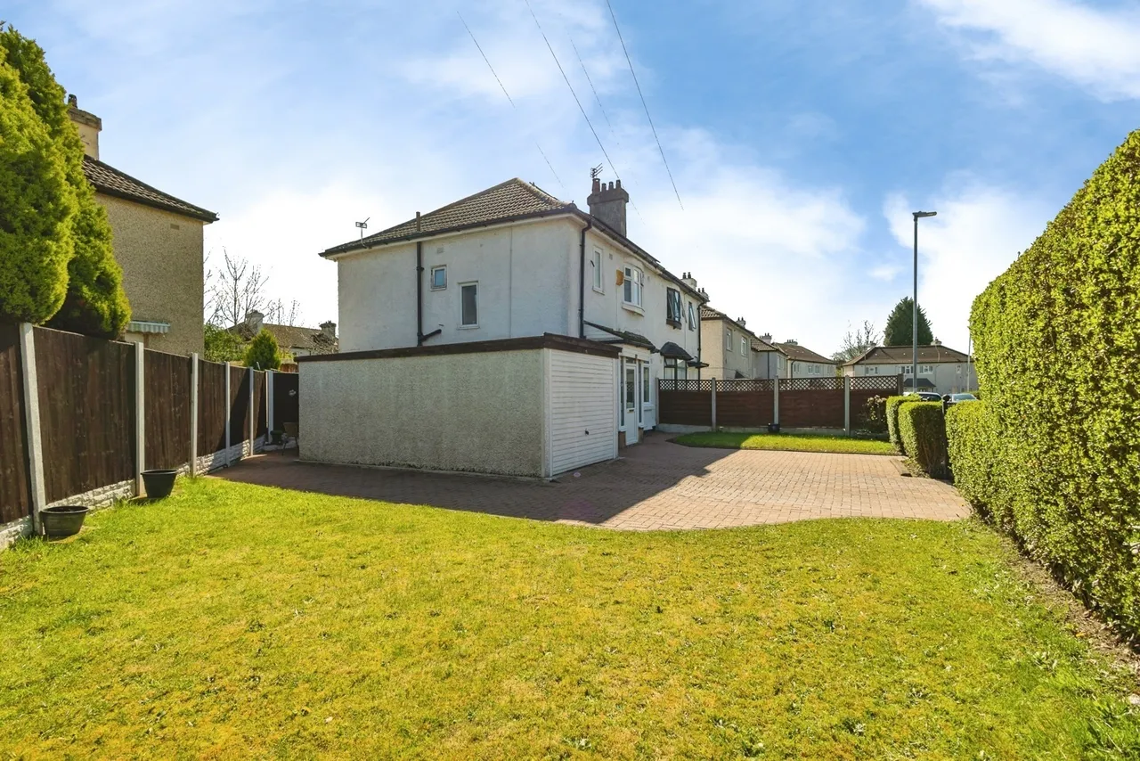 Newville Drive, Manchester, Greater Manchester, M20, photo 21