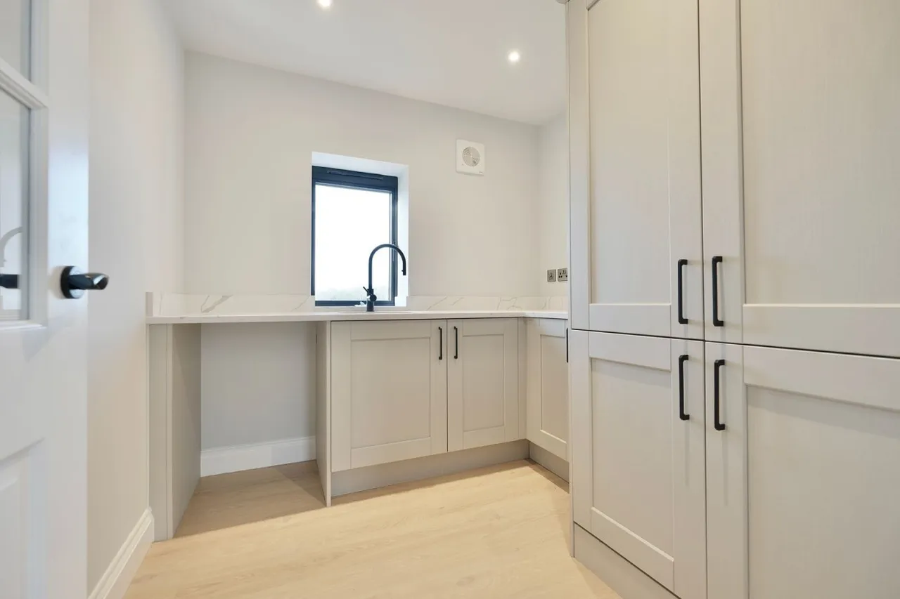 Manor Farm, Wennington, PE28, photo 9